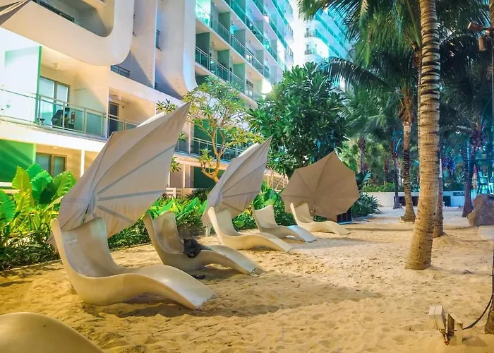 Azure Urban Residences Hotel 5*